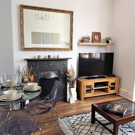 Beautifully Renovated 2 Bed Flat - Close To Beach Apartment Southend-on-Sea Luaran gambar