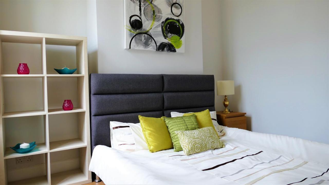 Beautifully Renovated 2 Bed Flat - Close To Beach Apartment Southend-on-Sea Luaran gambar